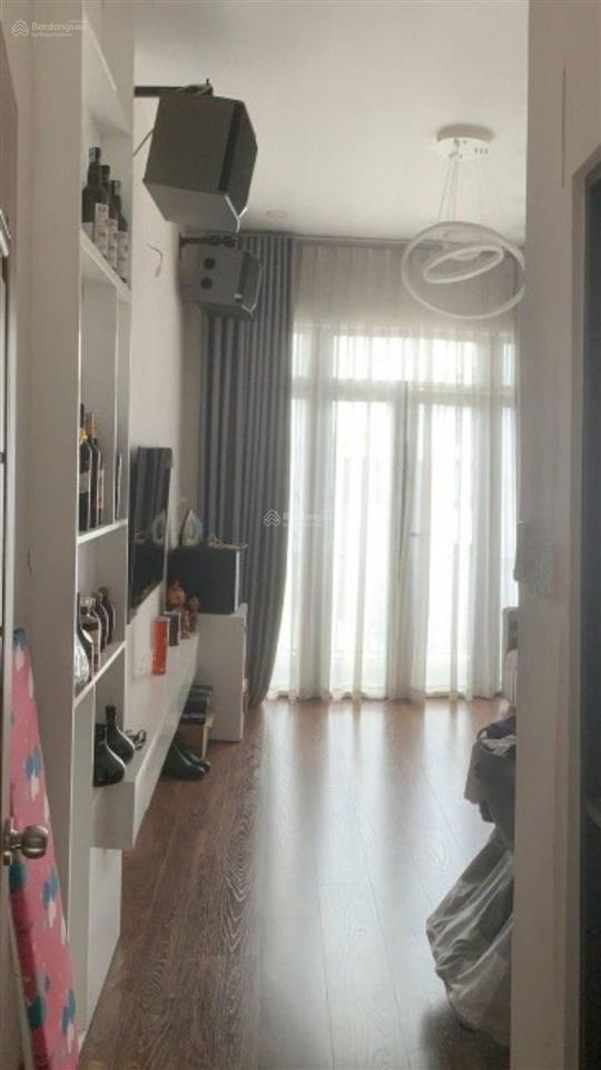 Phạm thế hiển q8  nở hậu l 6m  4 tầng  sát chợ  7 t ỉ (tl)