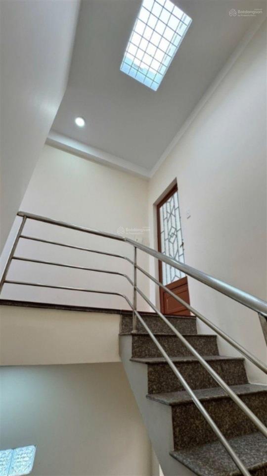 Đường số 14 q8  lô góc đường lớn  vỉa hè 4m  5 tầng  9.2 t ỉ