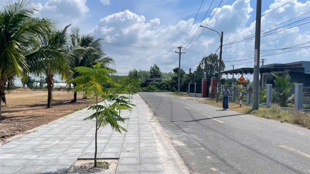 Bán nhanh 12 lô f0 ngang 10m siêu rẻ vừa mới tách sổ tại xã phước hải  tphcm.