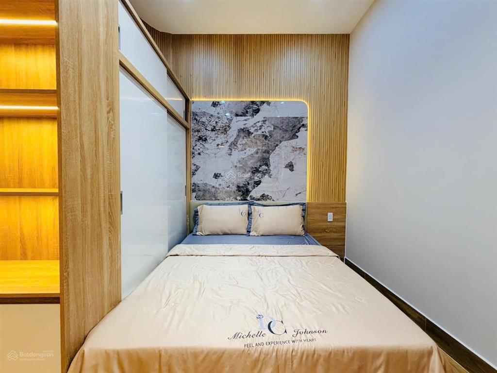 Ông hoàng cần bán nhanh trong tháng 1 trả tiền đáo hạn gấp nhà hòa hưng, p.13, q.10  giá 1 tỷ 870