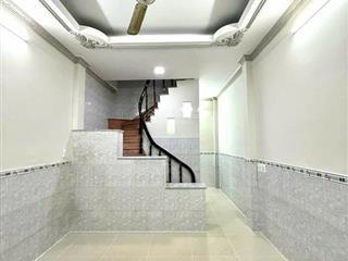 Chỉ 3tỷ600 có nhà sổ hồng riêng dtsd 48m2 gần emart 2