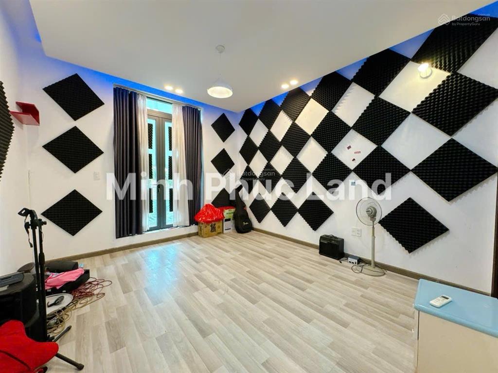 Nhà 3 tầng đúc hxh nguyễn thị thập quận 7  ngang lớn 8m  137.8m  chỉ hơn 14 tỷ 9