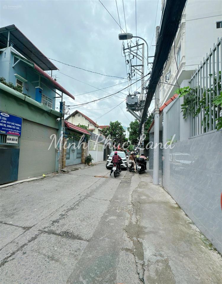 Bán nhà ngang 6m 73.7m2 lâm văn bền p. tân kiểng quận 7 4pn sổ hồng riêng không quy hoạch