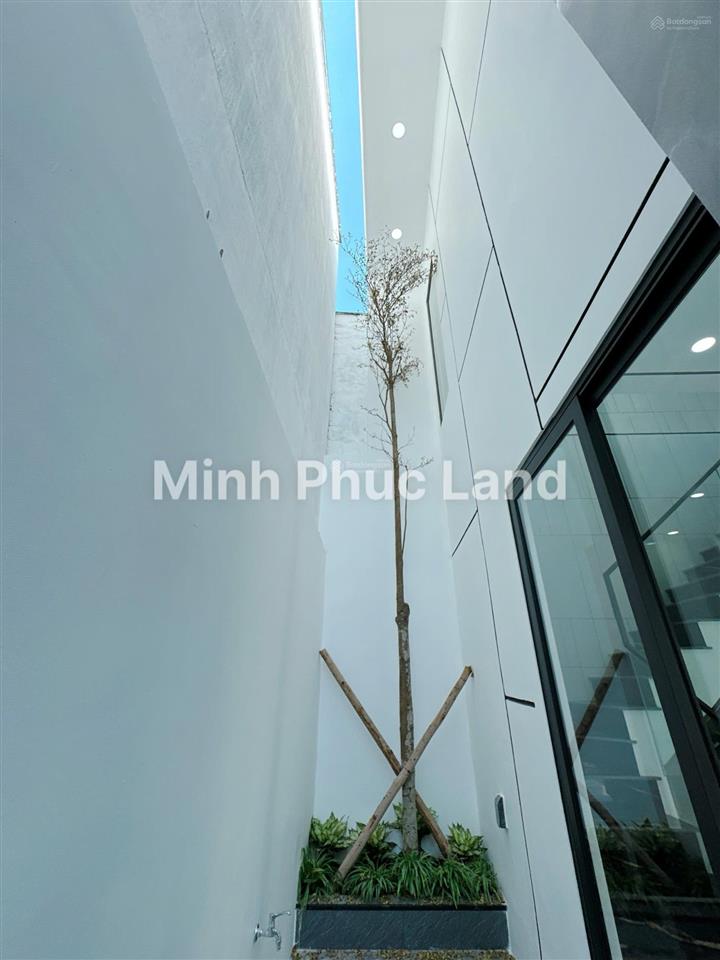 Nhà mới đẹp cạnh phú mỹ hưng  quận 7  ngang 11m  có pn trệt  khu dân trí  6.39tỷ