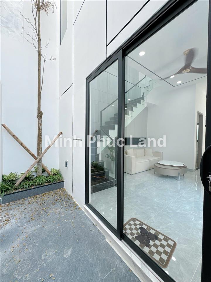 Nhà mới đẹp cạnh phú mỹ hưng  quận 7  ngang 11m  có pn trệt  khu dân trí  6.39tỷ