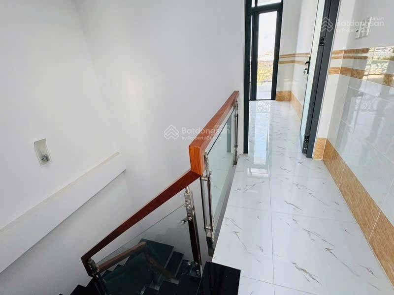 Nhà đẹp ngay lotte mart lê văn lương quận 7  hẻm 6m  4 tầng btct 5pn  49m2  hơn 5 tỷ