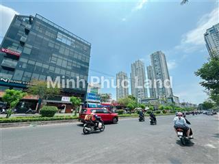 Bán nhà 3 tầng nguyễn thị thập  40m2  4pn  ngay lotte mart quận 7