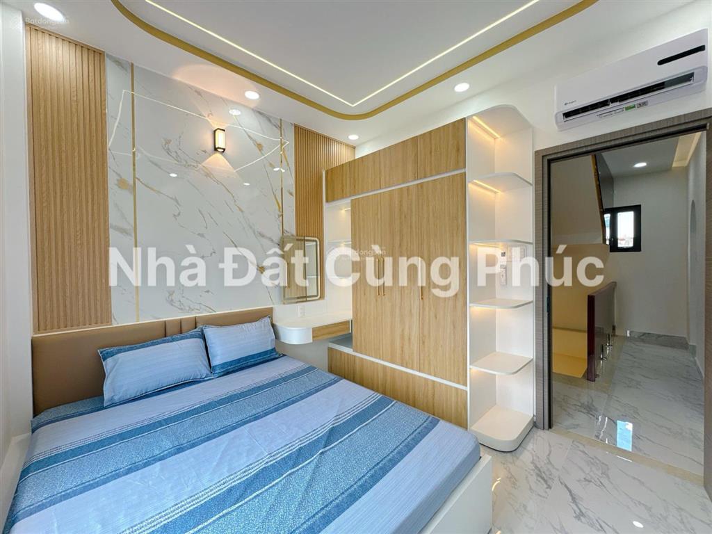 Siêu phẩm 4 tầng ngang 6,4m  5pn  full nội thất  1942 huỳnh tấn phát, nhà bè