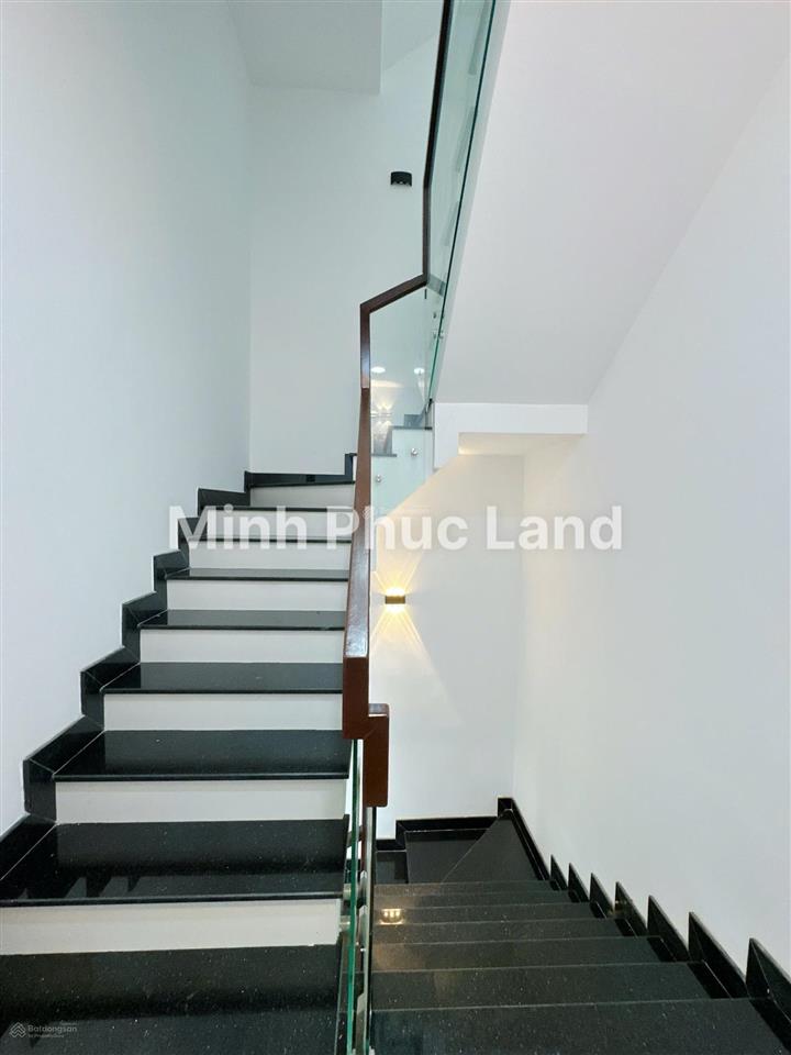 Nhà 4 tầng btct nguyễn văn quỳ p. phú thuận, quận 7 5m x 16.5m 4pn chỉ 7.2 tỷ
