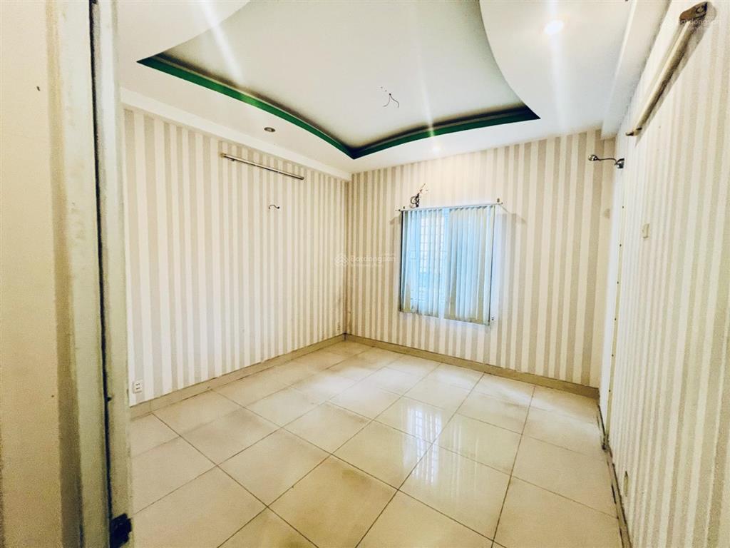 Mặt tiền cư xá ngân hàng lâm văn bền, quận 7  4x23m  5 tầng đúc  1 đời chủ