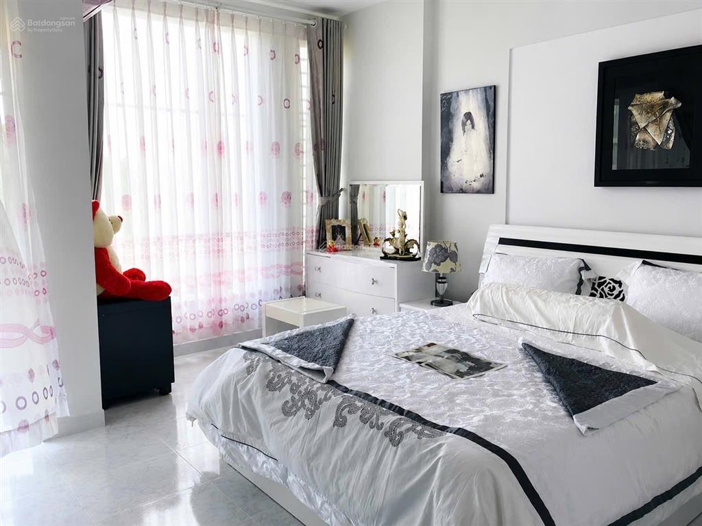 Nhà 1 đời chủ 4,6 x 25m 4pn  huỳnh tấn phát kế phú mỹ hưng quận 7  hoàn công
