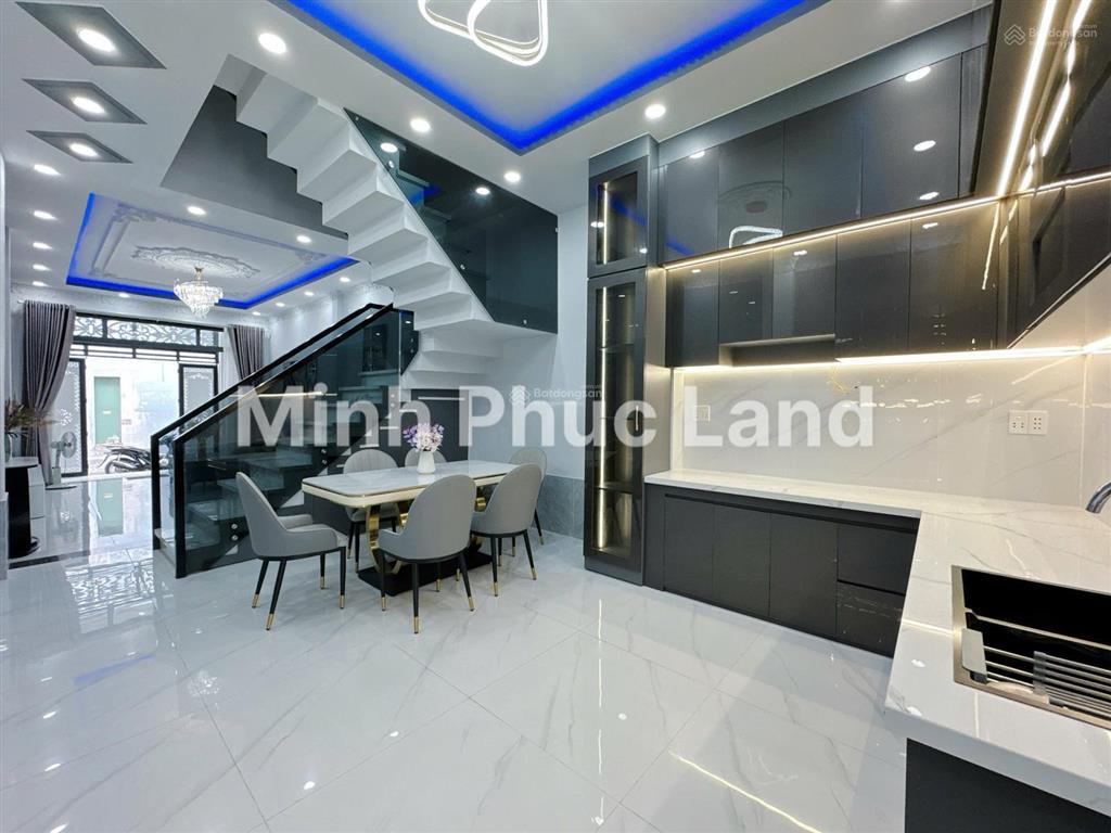 Nhà đẹp sát hxh lý phục man quận 7  4x26m 4pn full nội thất  6.39tỷ