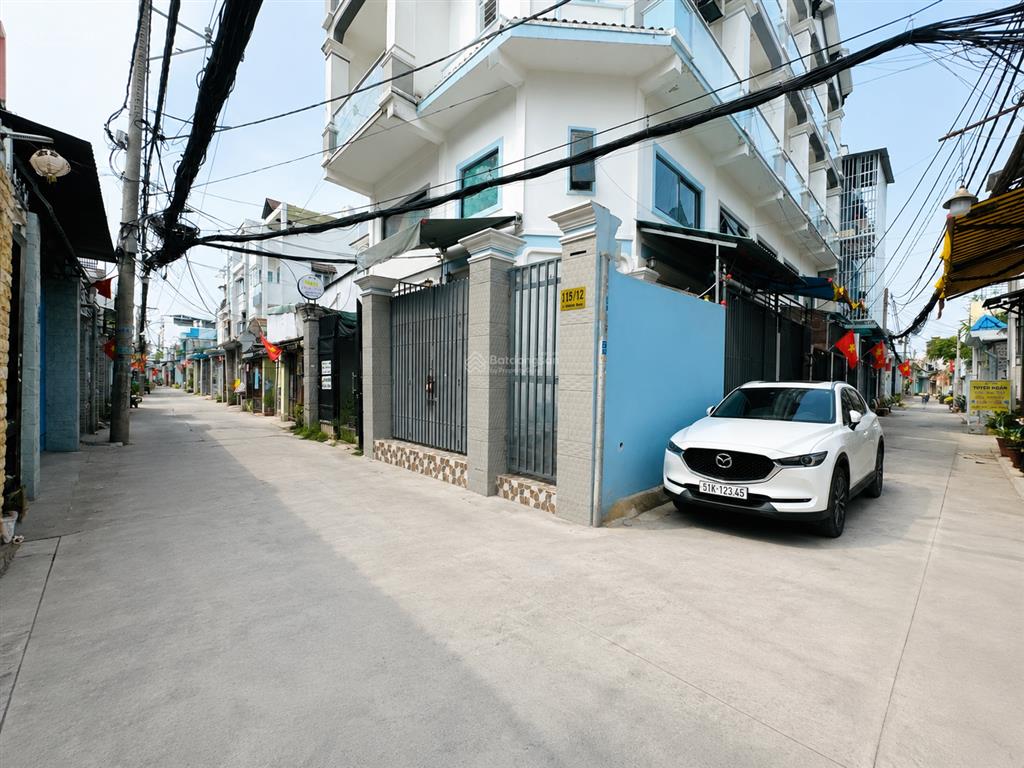 Chdv sát hxh phạm hữu lầu quận 7 8.5 x 12.5m 3 tầng đúc dòng tiền 260 triệu/năm