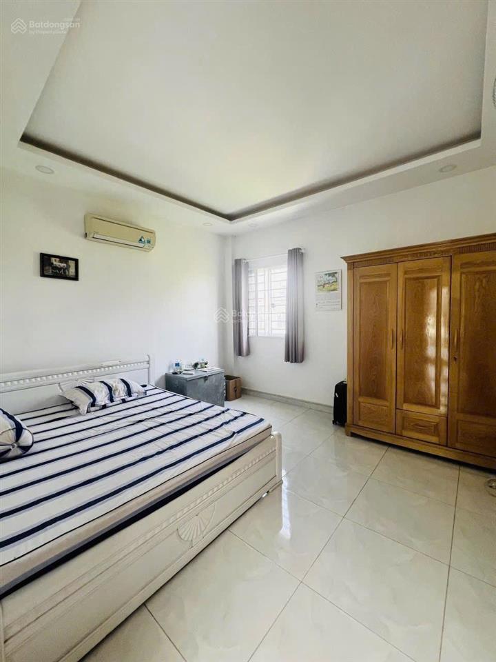 Cực hiếm nhà 3 tầng đúc ngang 5,5m  68m²  hẻm 5m huỳnh tấn phát p.phú thuận  giá 5,5 tỷ