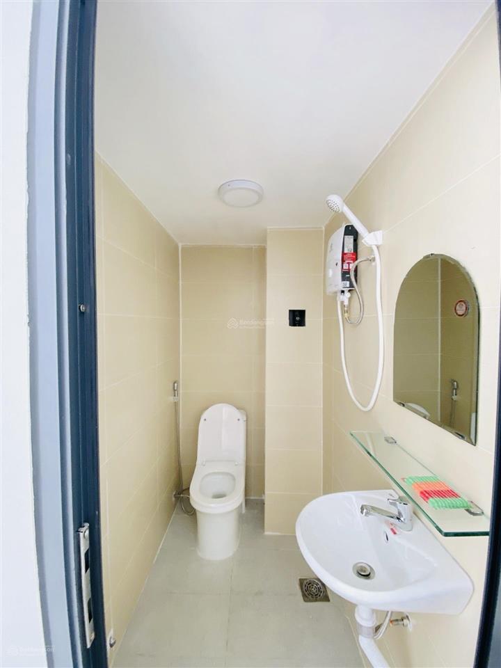 Chdv dòng tiền 550tr/năm 4,5m x 16,5m  8pn 3 tầng đúc  cạnh phú mỹ hưng quận 7