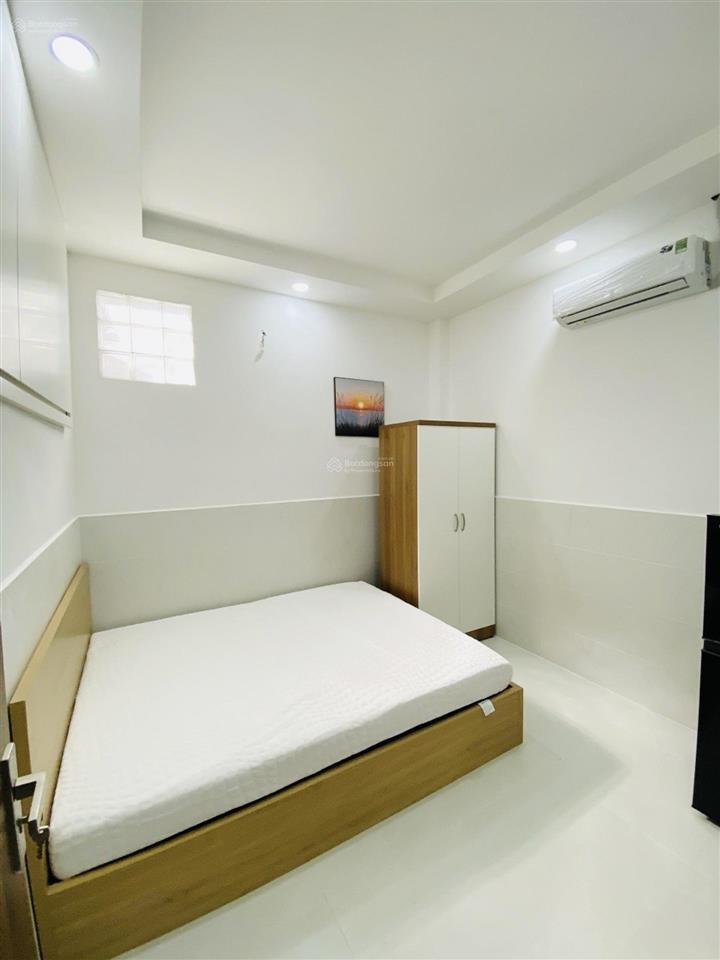 Chdv dòng tiền 550tr/năm 4,5m x 16,5m  8pn 3 tầng đúc  cạnh phú mỹ hưng quận 7