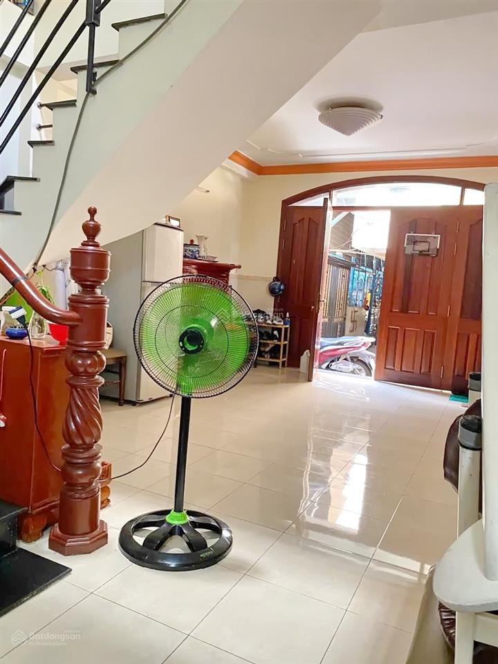Kèo thơm  nhà đẹp 2 lầu st hẻm 458 huỳnh tấn phát, quận 7