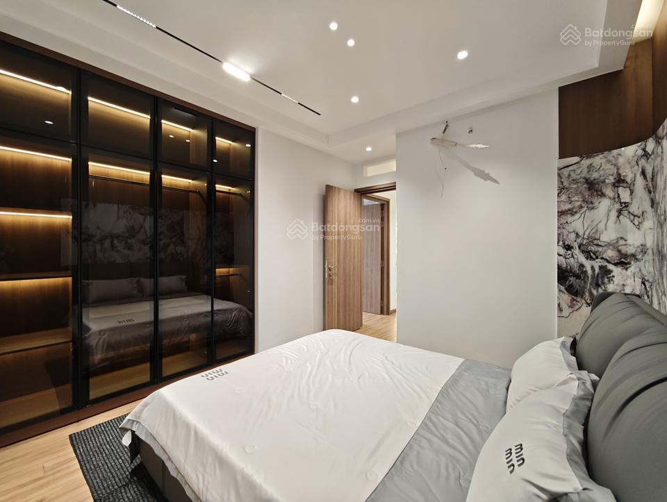 Nhà xây mới 100% đẹp lung linh 2 lầu st hẻm 4m huỳnh tấn phát, quận 7