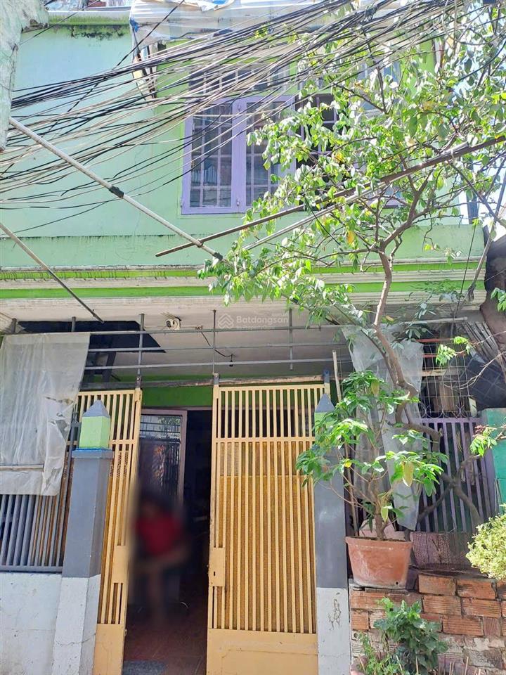Nhà trọ 1 lầu 5 phòng 4.2x18m trệt lầu đường huỳnh tấn phát quận 7