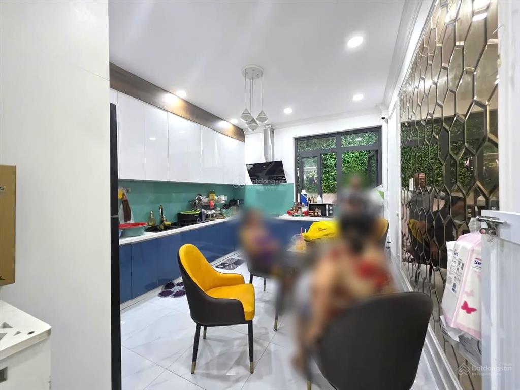 Nhà 2 lầu st hẻm 749 huỳnh tấn phát, p. phú thuận, quận 7