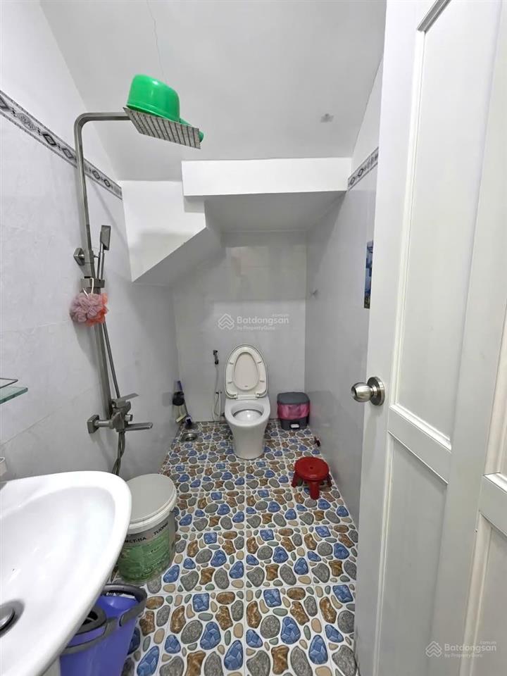 Nhà 2 lầu st hẻm 749 huỳnh tấn phát, p. phú thuận, quận 7