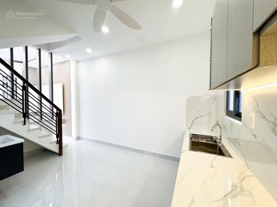 Nhà đẹp lung linh 1 lầu full nội thất hẻm xe hơi trần xuân soạn, quận 7