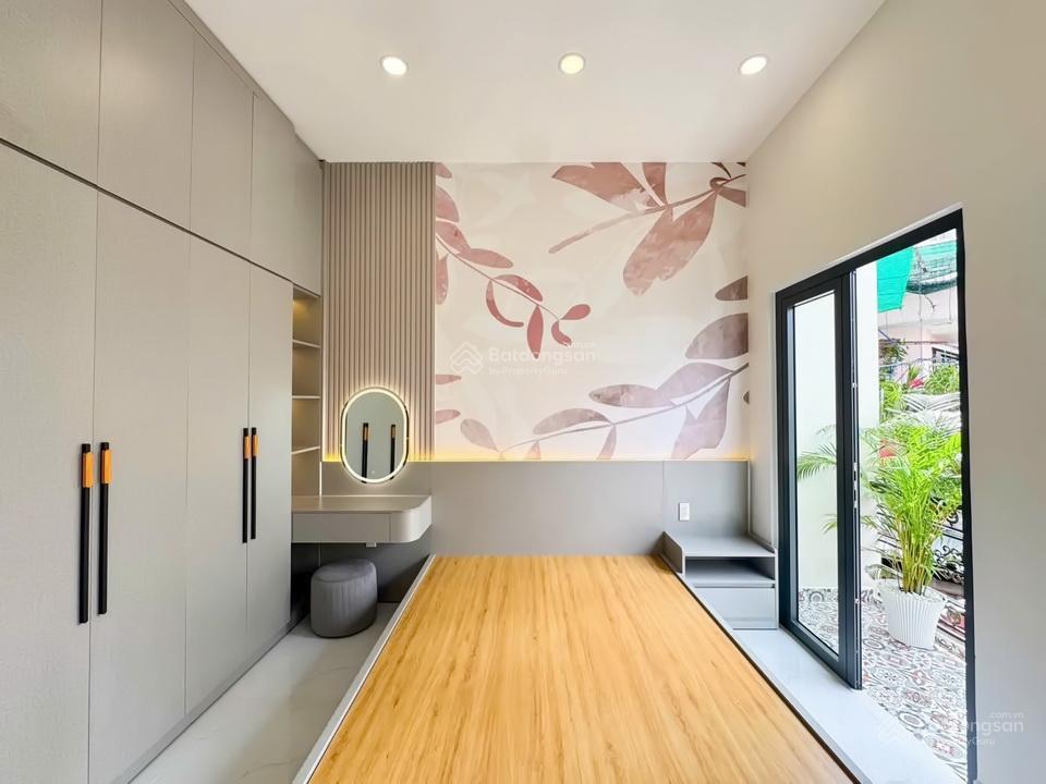 Nhà đẹp lung linh 1 lầu full nội thất hẻm xe hơi trần xuân soạn, quận 7
