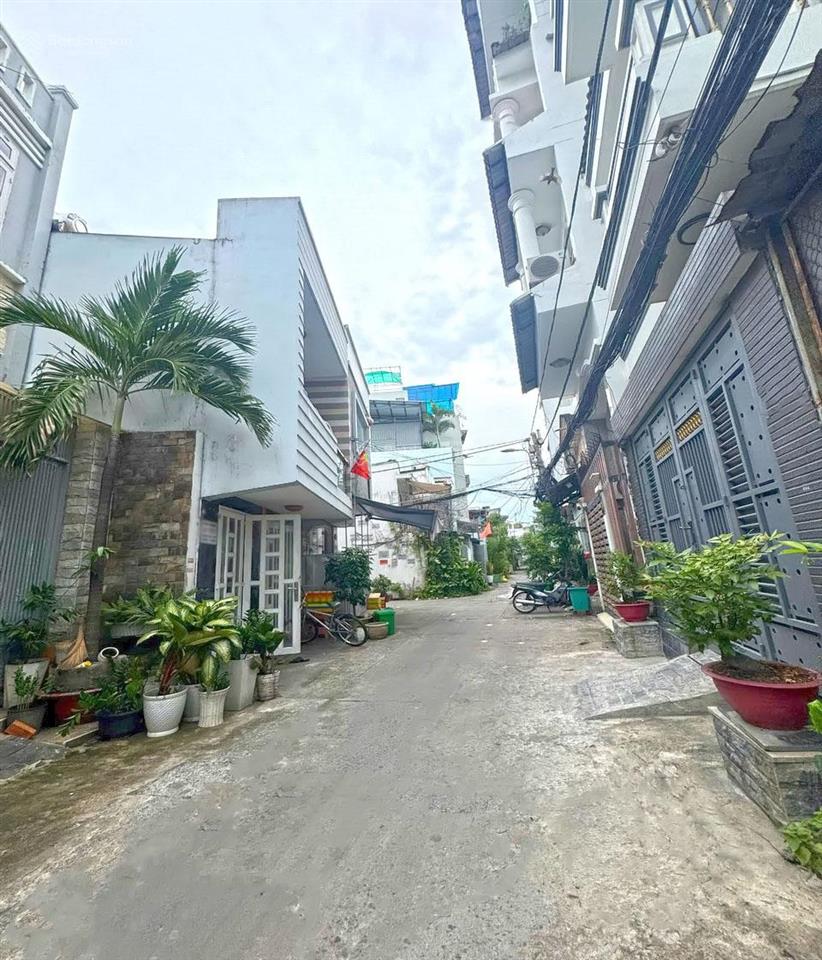 Nhà 1 lầu tuyệt đẹp hẻm xe hơi lô nhì đường số 10 tân quy, quận 7