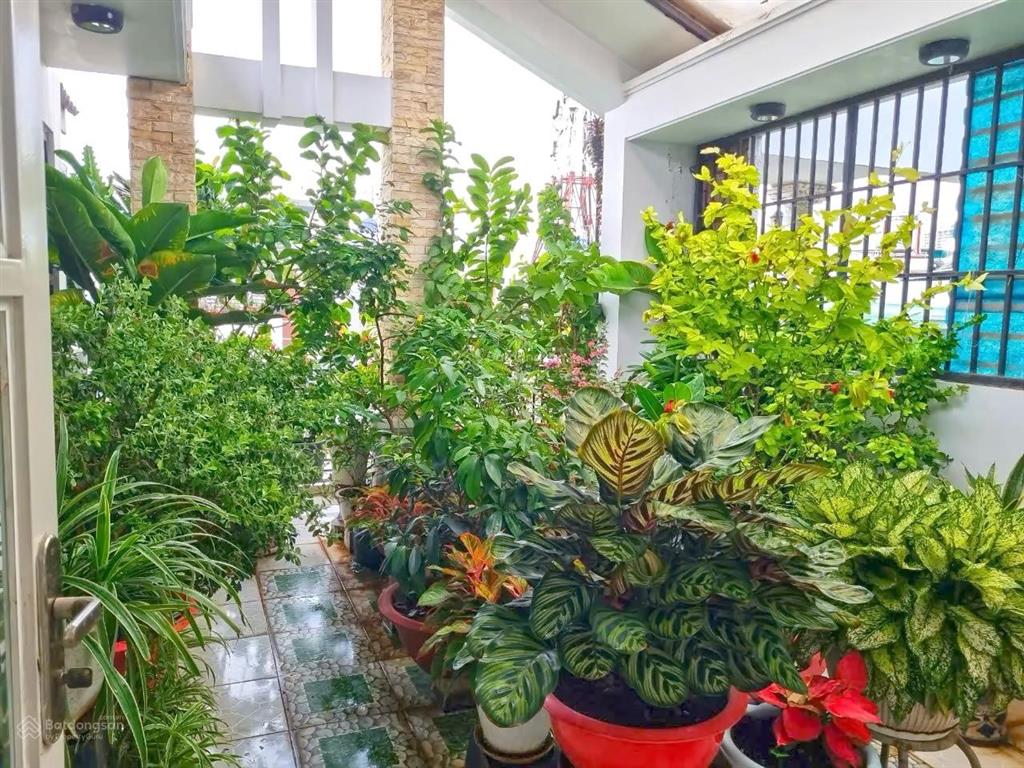 Xuất cảnh cần bán gấp nhà 3 lầu tuyệt đẹp kdc nam long quận 7