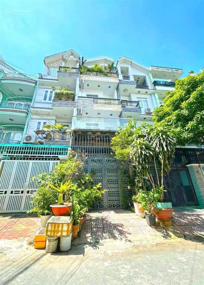 Xuất cảnh cần bán gấp nhà 3 lầu tuyệt đẹp kdc nam long quận 7