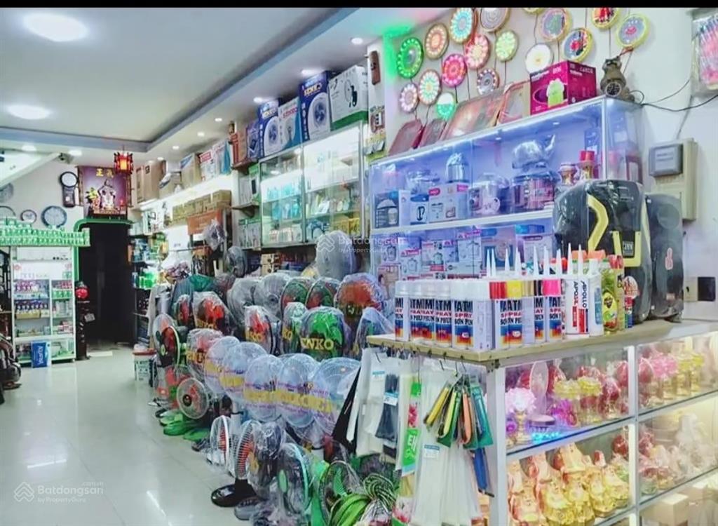 Vị trí hot  nhà 3 lầu st mặt tiền kinh doanh lâm văn bền, quận 7