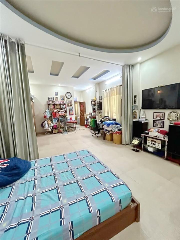 Vị trí hot  nhà 3 lầu st mặt tiền kinh doanh lâm văn bền, quận 7