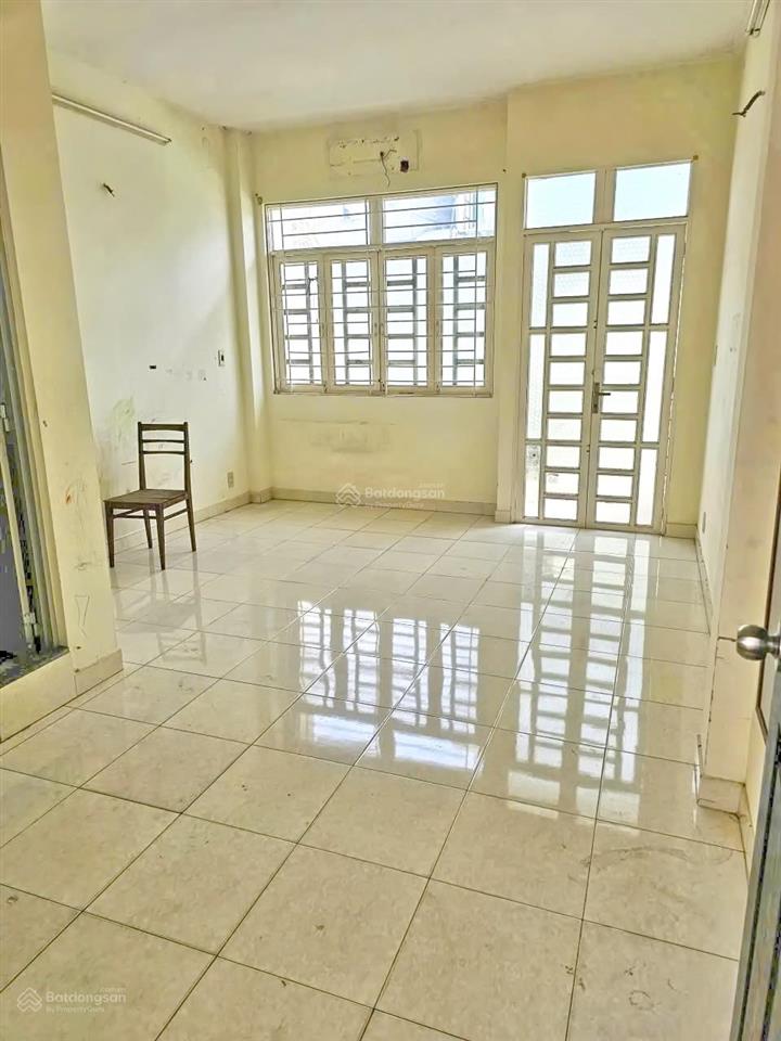 Xuất cảnh tôi cần bán nhà 2 lầu hẻm 645 trần xuân soạn p. tân hưng, quận 7