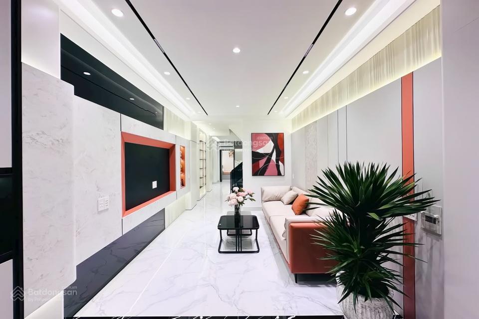 Bán nhà riêng tại huỳnh tấn phát, 5,68 tỷ, 52m2, đẹp, nhiều tiện ích