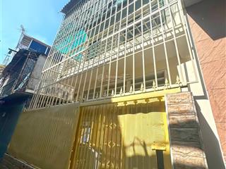 Chuyển công tác cần bán gấp nhà 65m2 chỉ 3,25 tỷ đường trần xuân soạn q7