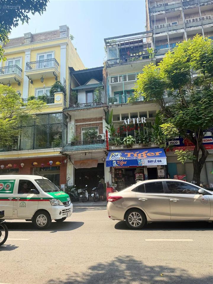 Vip | mặt tiền trương định p. bến thành quận 1 | dt 4,2x26 | 3 tầng | hđt 120tr | 69 tỷ