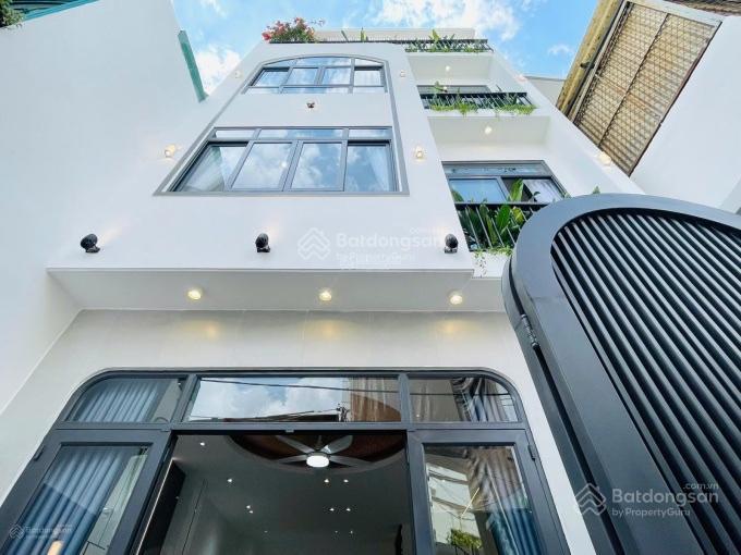 Nhà nguyễn văn công gò vấp, sổ riêng hoàn công, 1 trệt 2 lầu, giá 2tỉ200, ở tốt, đầu tư sinh lời.