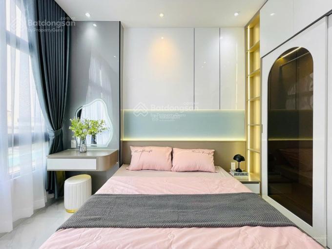 Nhà nguyễn văn công gò vấp, sổ riêng hoàn công, 1 trệt 2 lầu, giá 2tỉ200, ở tốt, đầu tư sinh lời.