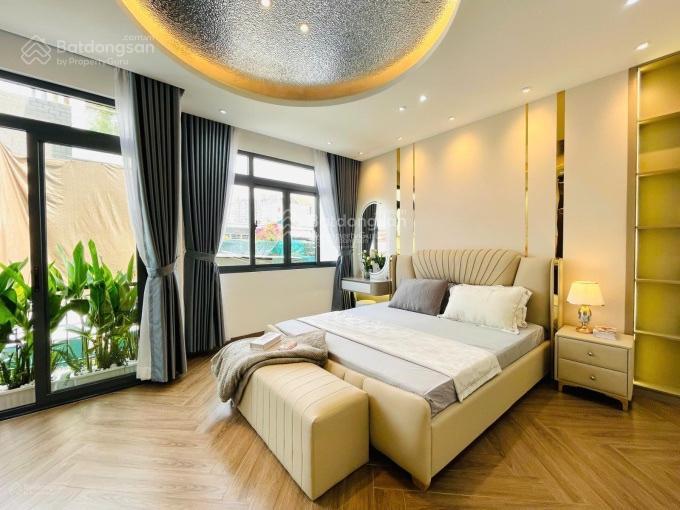 Nhà nguyễn văn công gò vấp, sổ riêng hoàn công, 1 trệt 2 lầu, giá 2tỉ200, ở tốt, đầu tư sinh lời.