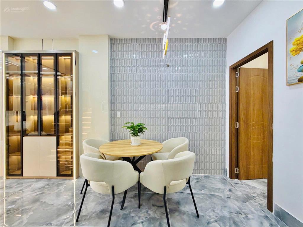 Nhà ngộp đường ngô tất tố 1trệt 1lầu 47m2, 2tỉ550, 3pn 2wc. sổ riêng, hdt 15tr/th