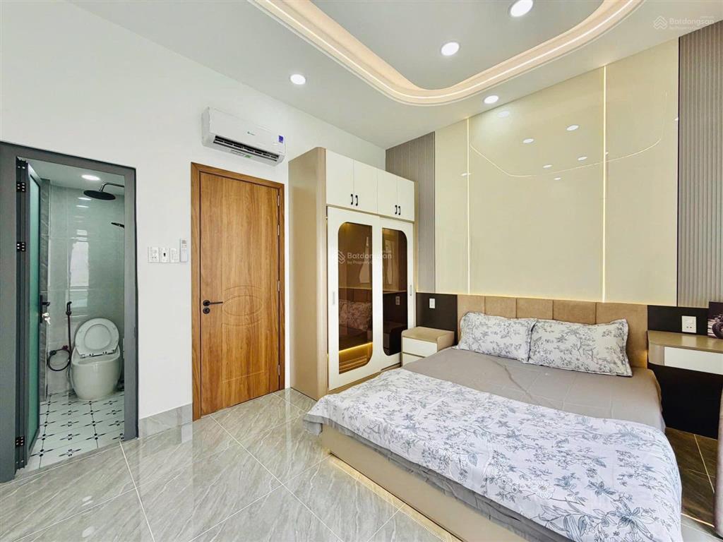 Nhà ngộp đường ngô tất tố 1trệt 1lầu 47m2, 2tỉ550, 3pn 2wc. sổ riêng, hdt 15tr/th