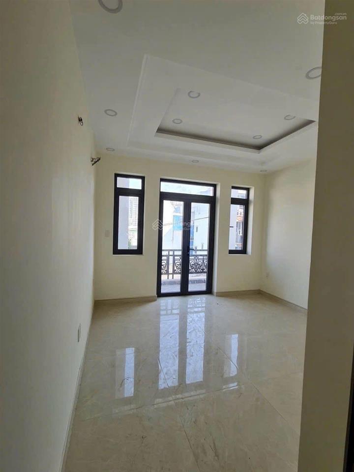 Bán nhà 5 tầng hẻm xe tải 17m đối diện cổng vạn phúc city 8,1 tỷsổ hồng riêng