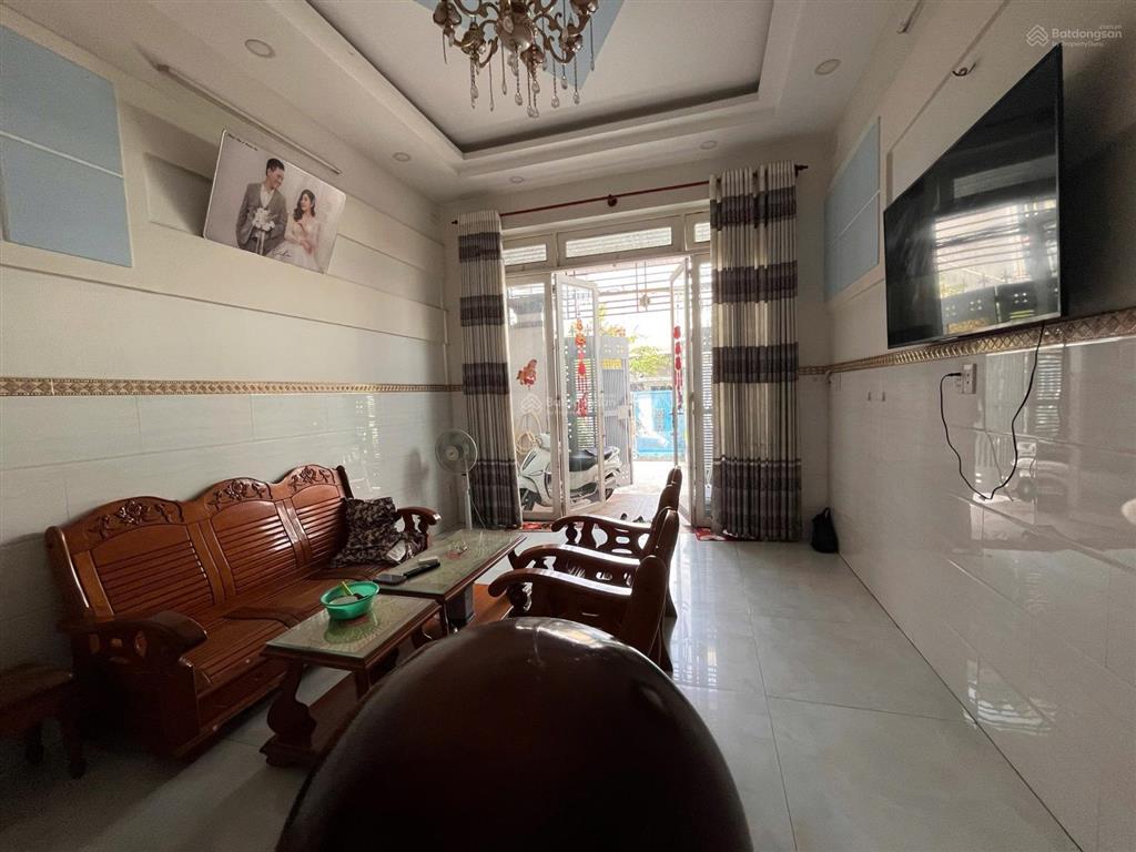 Nhà 3 tầng hiệp bình chánh thủ đưc, gần gigamal phạm văn đồng,giá 6,5 tỷ,sổ hồng riêng