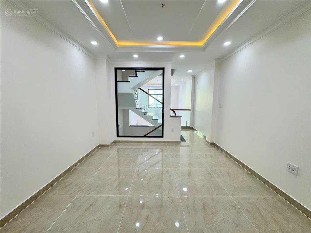Cần bán ngay căn nhà 5 tầng gần vạn phúc thủ đức, dọn vào ở ngay, sổ hồng riêng