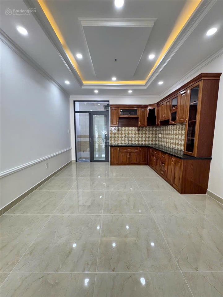 Cần bán ngay căn nhà 5 tầng gần vạn phúc thủ đức, dọn vào ở ngay, sổ hồng riêng