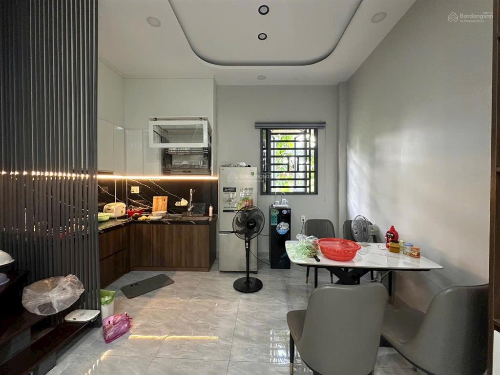 Kẹt tiền bán nhà hẻm xe hơi quốc lộ 13 khu phân lô đồng bộ, hiệp bình phước, thủ đức, 5,9 tỷ