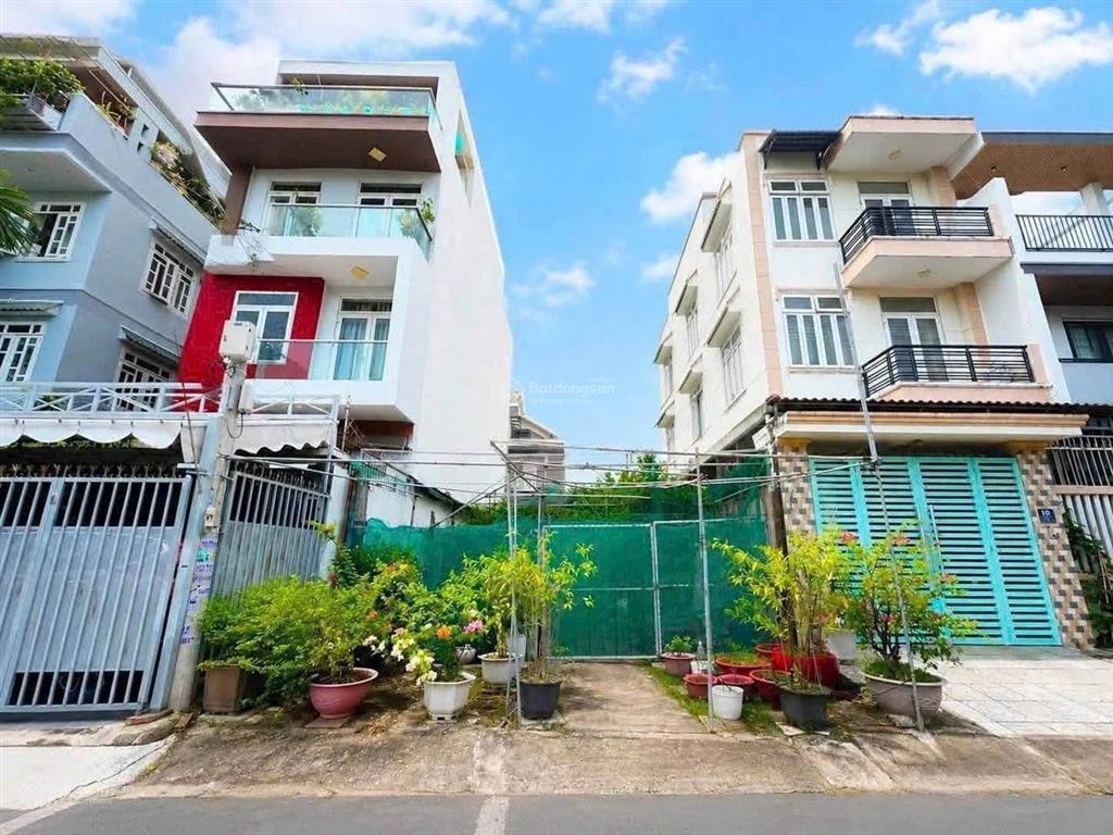 Đất biệt thự khu vp chính phủ sát vạn phúc city 121m (6,7x18m), quốc lộ 13 thủ đức