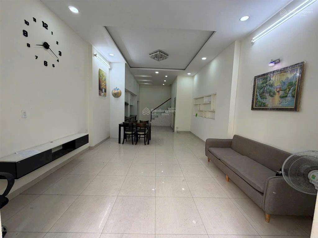 Cần bán gấp nhà 3 tầng, khu dân cư hồng long hiệp bình thủ đức, 54m2 giá 6,49 tỷ, sổ hồng hoàn công