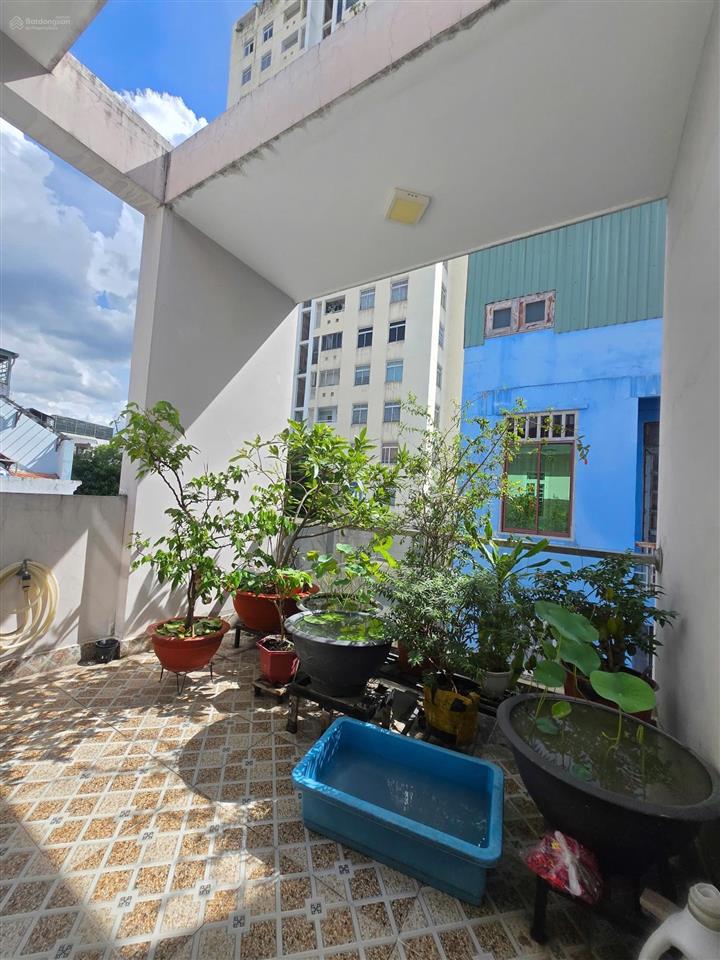 Bán nhà 3 tầng,đường 18,hiệp bình chánh thủ đức gần gigamal phạm văn đồng giá 6,2 tỷ,sổ hồng riêng