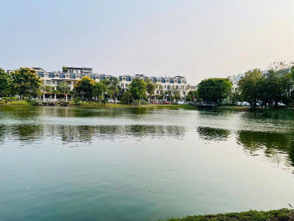 Cần bán biệt thự view hồ 176m2 cực hot tại lakeview city, 45 tỷ bao hết thuế phí công chứng